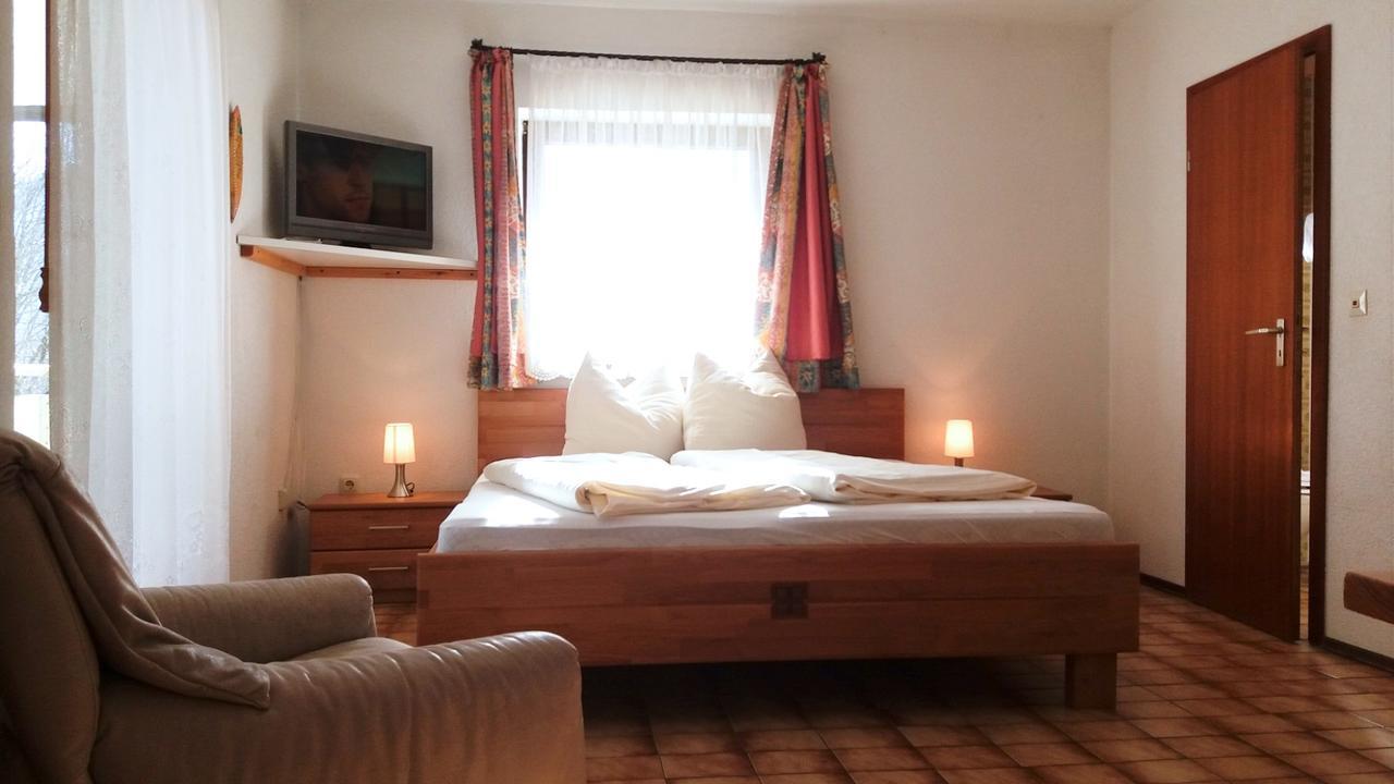 Camping Alpenwelt Hotel Tannheim Exterior photo